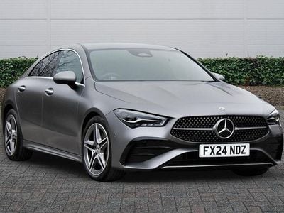 Begagnad Mercedes CLA200 Executive 2024 Grå Sportkupé