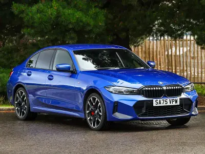 Used BMW 330e M Sport 292 HP (214 kW) 2025 Blue Sedan