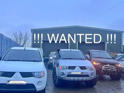 White Used 2011 Mitsubishi L200 Top Pickup | £999