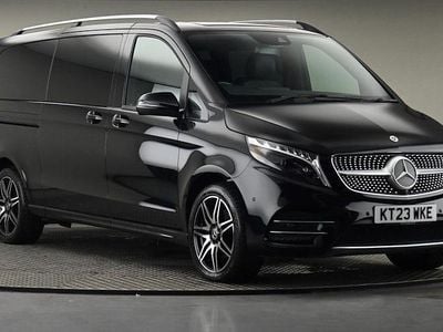 Mercedes V220