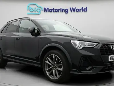 Second-hand Audi Q3 Black Edition 150 CP (110 kW) 2022 Negru SUV