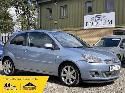 Blue Used 2007 Ford Fiesta Zetec Hatchback | £2,290 (Fair price)