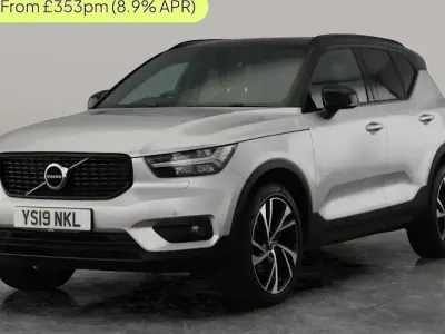 Usado Volvo XC40 R-Design Pro 247 CV (181 kW) 2019 Plateado SUV