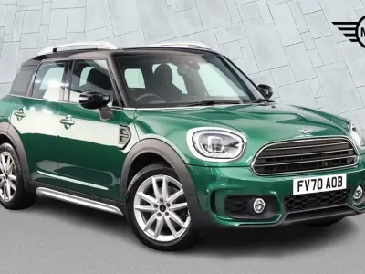 Used Mini Cooper Countryman Sport 134 HP (98 kW) 2020 Green SUV