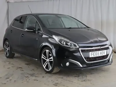 Used Peugeot 208 GT-line 110 HP (80 kW) 2016 Black Hatchback