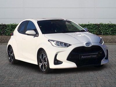 Used Toyota Yaris Hybrid Design 2024 White Hatchback