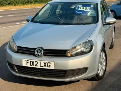 Used VW Golf VII Match 105 HP (77 kW) 2012 Silver Hatchback