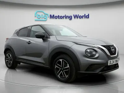 Used Nissan Juke N-Connecta 113 HP (83 kW) 2024 Grey SUV