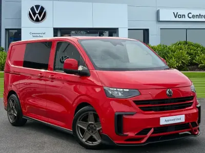 Used VW T7 Pro 150 HP (110 kW) 2025 Red Van