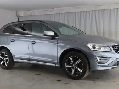 Used Volvo XC60 R-Design 190 HP (139 kW) 2016 Grey SUV