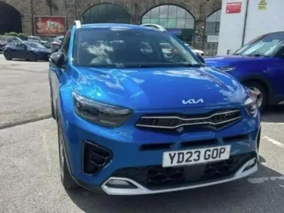 Used Kia Stonic GT-Line 99 HP (72 kW) 2023 Blue SUV