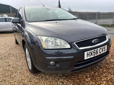 Grey Used 2007 Ford Focus Ghia | £2,495 (Fair price)
