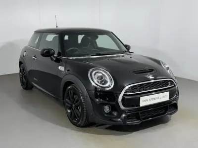 Used Mini Cooper S Hatch 189 HP (139 kW) 2020 Black Hatchback
