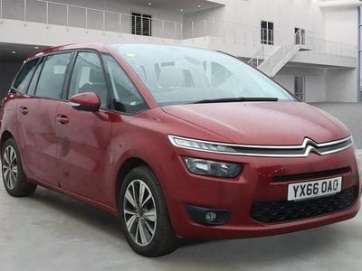 Used Citroën Grand C4 Picasso SELECTION 2016 Red MPV