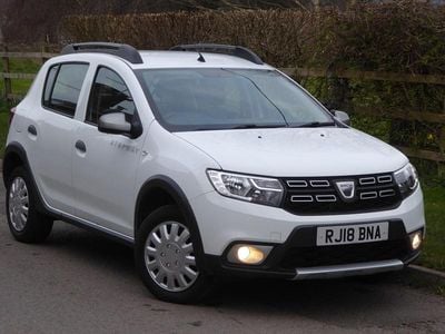 Used Dacia Sandero Ambiance 90 HP (66 kW) 2018 White Hatchback