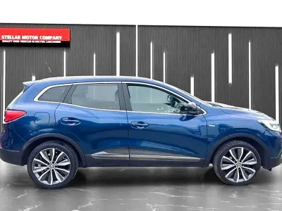 Używany Renault Kadjar Signature 130 KM (95 kW) 2016 Niebieski SUV