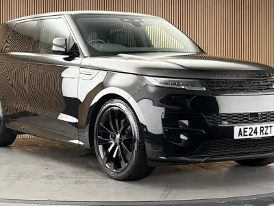 Used Land Rover Range Rover Sport SE Dynamic 300 HP (220 kW) 2026 SUV
