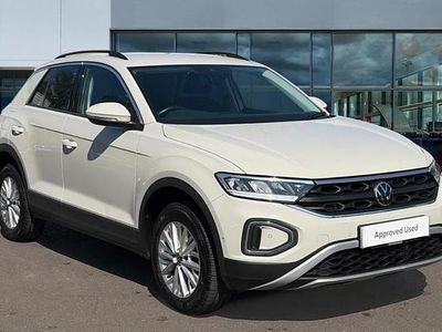 Usado VW T-Roc Life 150 HP (110 kW) 2024 Cinzento SUV