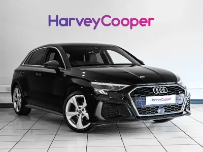 Usado Audi A3 S-Line 150 HP (110 kW) 2022 Preto Sedan