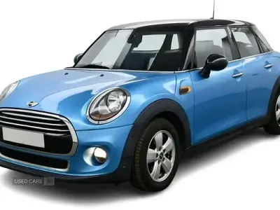 Używany Mini Cooper Hatch 136 KM (100 kW) 2015 Niebieski Hatchback