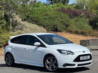 Used Ford Focus ST 2013 White Hatchback