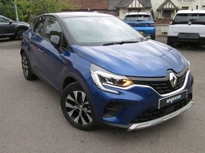 Usado Renault Captur Evolution 143 HP (105 kW) 2024 Azul SUV