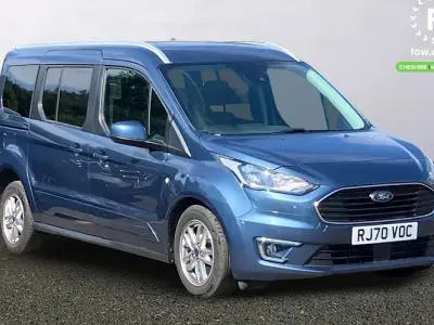 Used Ford Tourneo Active 120 HP (88 kW) 2021 Blue Estate