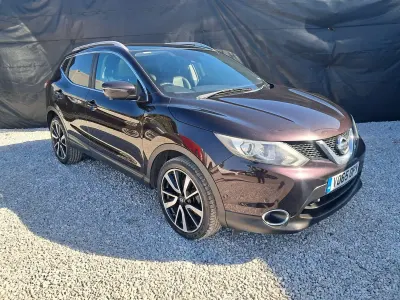 Used Nissan Qashqai Tekna 2015 Black SUV