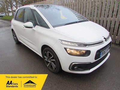 White Used 2017 Citroën C4 Picasso Feel MPV | £4,999 (Fair price)