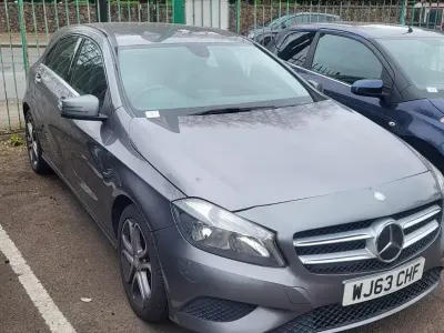 Begagnad Mercedes A180 2013