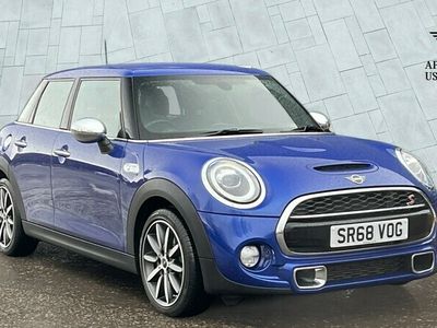 Used Mini Cooper S Exclusive 189 HP (139 kW) 2019 Blue Hatchback