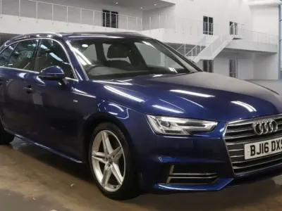 Begagnad Audi A4 S-Line 2016 Blå Kombi