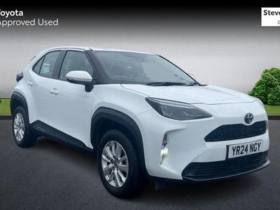 Used 2025 Toyota Yaris Hybrid Estate | £21,049 (Good price)