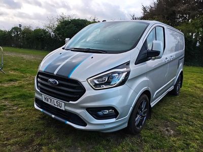 Begagnad Ford Transit Custom Sport 185 HK (136 kW) 2021 Silver Van