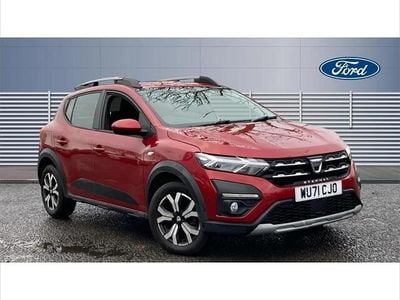 Used Dacia Sandero Prestige 90 HP (66 kW) 2021 Red SUV