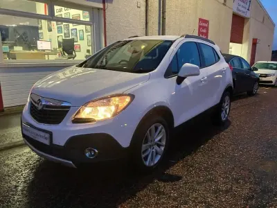 Used Vauxhall Mokka S 136 HP (100 kW) 2016 White SUV