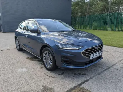 Used Ford Focus Titanium 2022 Blue Hatchback
