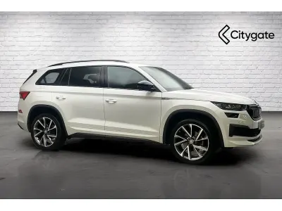 Używany Skoda Kodiaq SportLine 150 KM (110 kW) 2023 Biały SUV