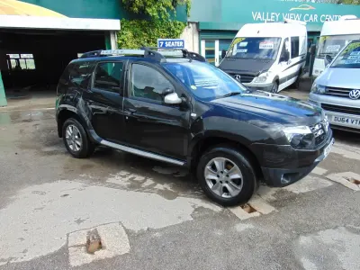Usado Dacia Duster Lauréate 110 HP (80 kW) 2016 Preto SUV