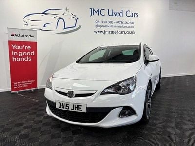 Used Vauxhall Astra GTC Edition 120 HP (88 kW) 2015 White Coupe