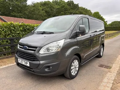 Used Ford Transit Custom Limited 130 HP (95 kW) 2017 Grey Van
