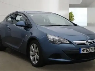 Used Vauxhall Astra GTC Sport 140 HP (102 kW) 2013 Coupe