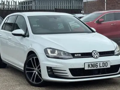 Used VW Golf VII GTD 184 HP (135 kW) 2015 White Hatchback