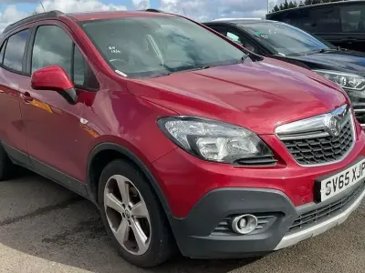 Usado Vauxhall Mokka 136 HP (100 kW) 2015 Vermelho SUV