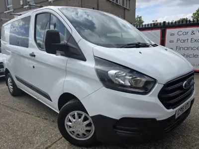 Używany Ford Transit Custom 105 KM (77 kW) 2018 Biały Van