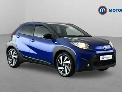Used Toyota Aygo X 72 HP (52 kW) 2024 Blue SUV