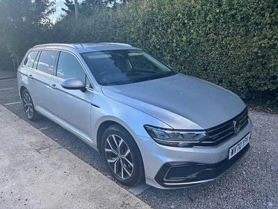 Begagnad VW Passat GTE 218 HK (160 kW) 2020 Silver Kombi