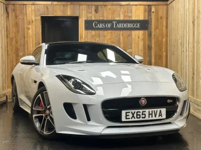 Używany Jaguar F-Type Supercharged 380 KM (279 kW) 2016 Biały Coupe