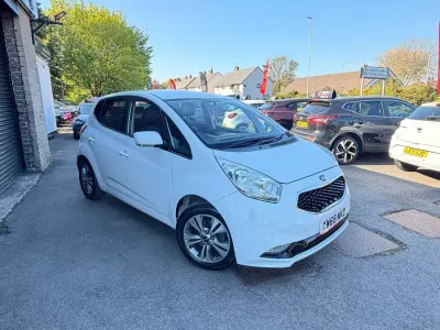 Used Kia Venga 2018 White Hatchback