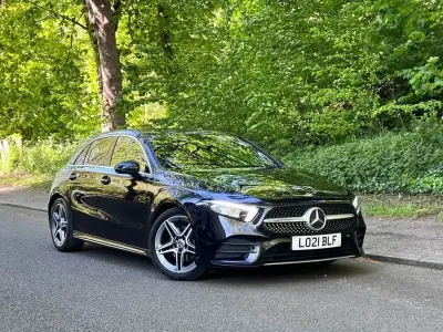 Begagnad Mercedes A180 Executive 136 HK (100 kW) 2021 Svart Halvkombi